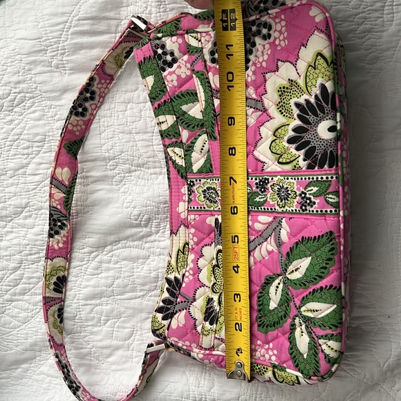Small pink floral Vera Bradley purse - Picture 5 of 7